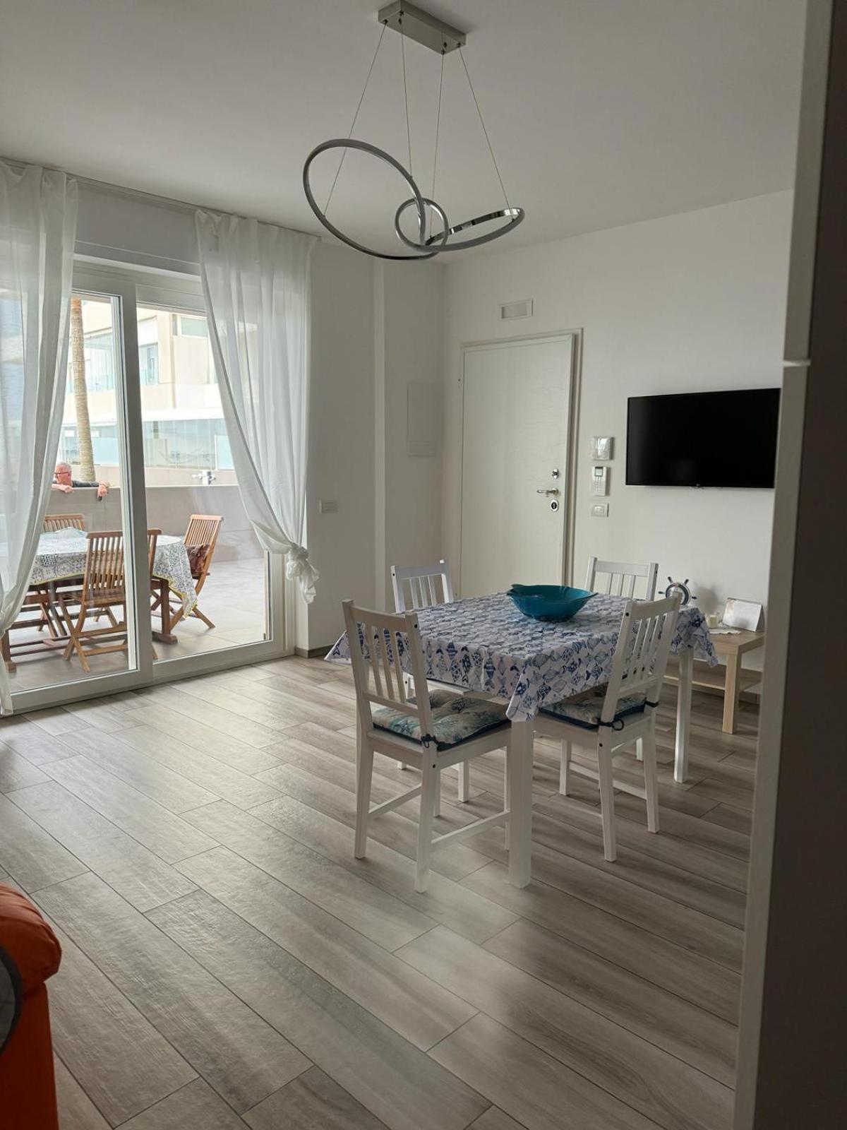 شقة Casamare33 مونوبولي المظهر الخارجي الصورة